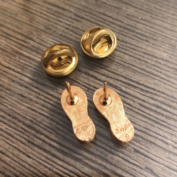 Vintage AVON “Spirited Steps” Footprint, Boot Print Tack Pins, Lapel Pins - Picture 5 of 12
